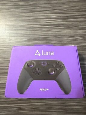 Amazon Luna Wireless Game Controller in Black